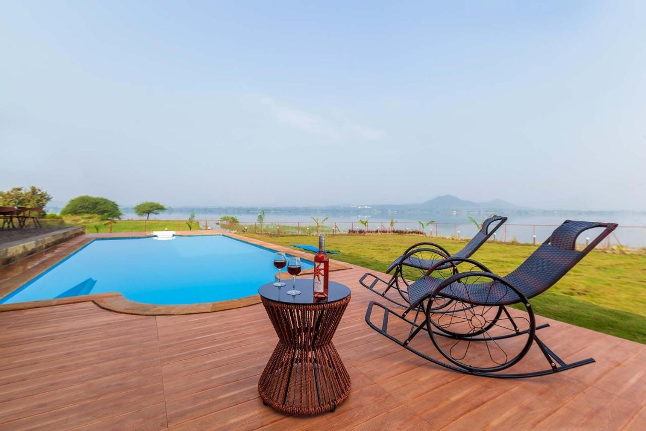Stayvista'S Eva Villa - Lakeside Luxury With Modern Decor, Pool & Expansive Lawn - Near Sula Nashik Exterior photo